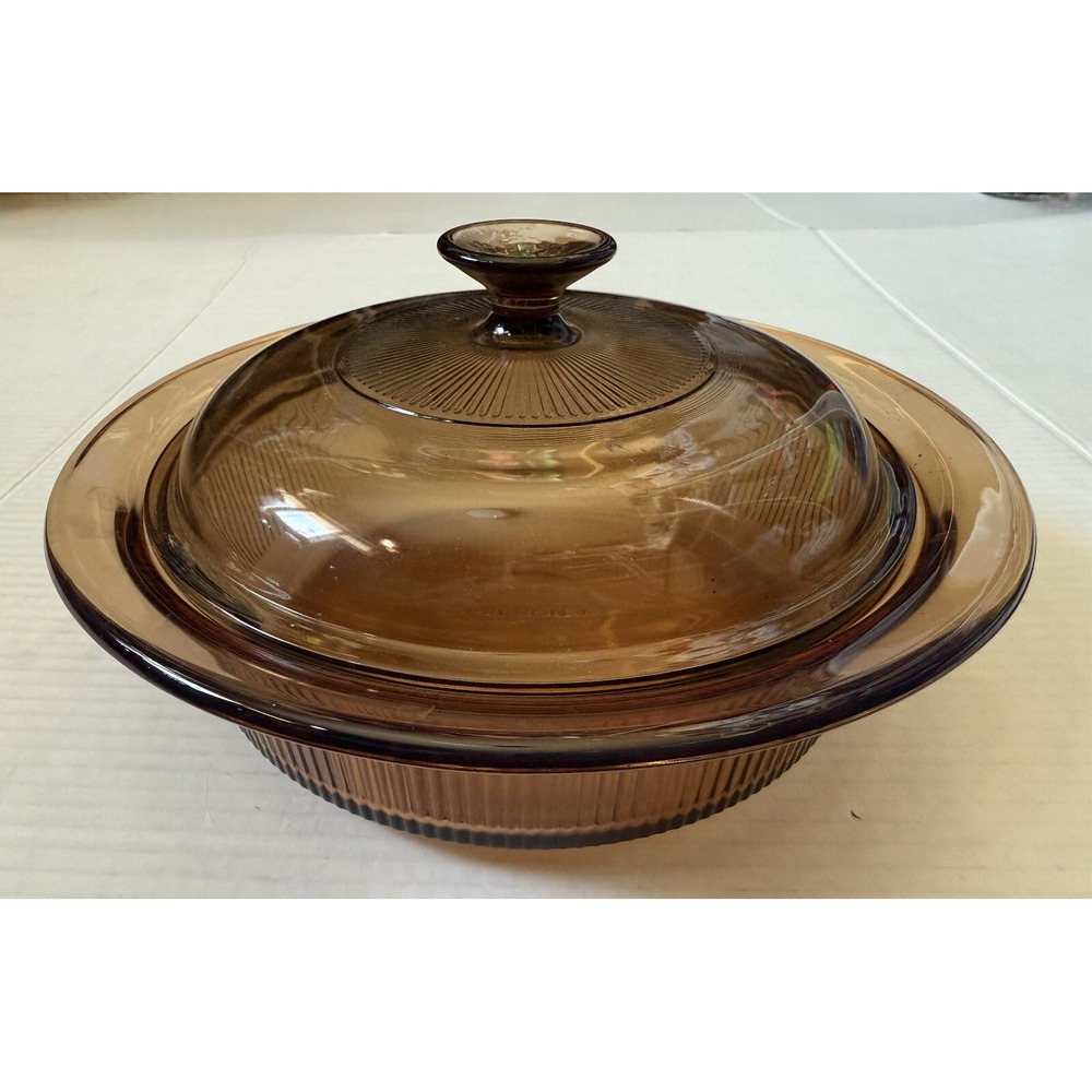 CORNING WARE VISIONS‎ V-32-B - Ribbed Amber Glass 1.5 QT Round Casserole Dish
